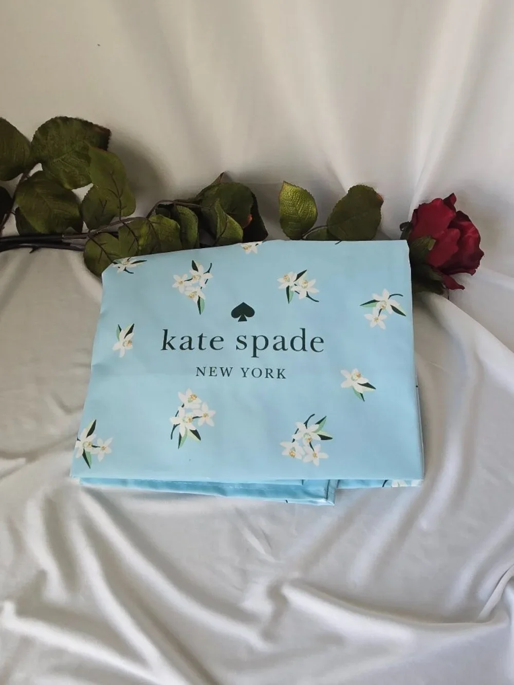 Kate Spade large blue Orange Blossom Canvas Tote NWT - Picture 5 of 6